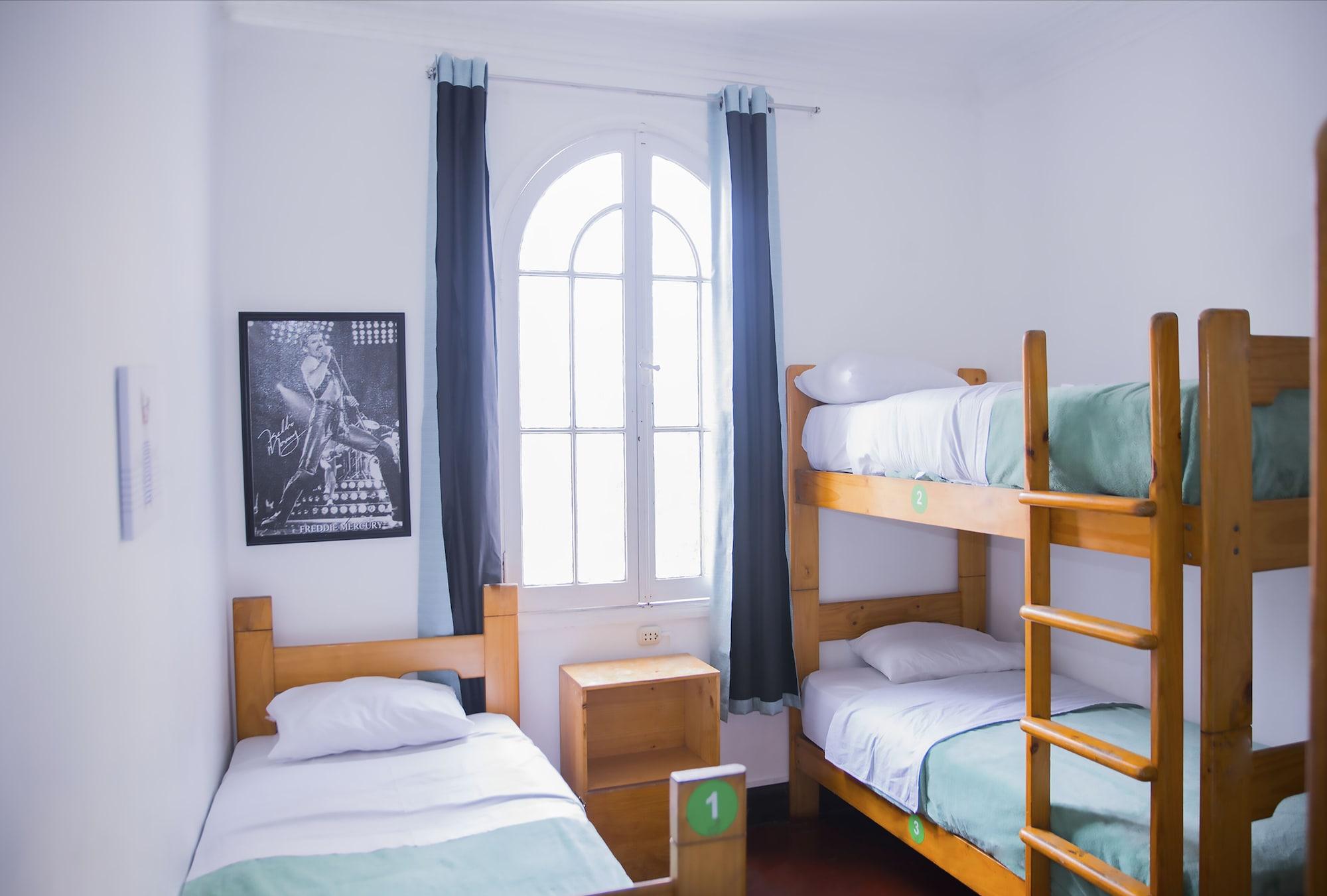 Red Llama Eco Hostel Лима Экстерьер фото