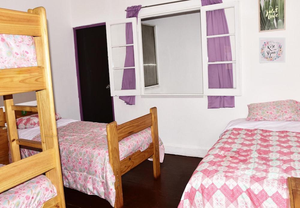 Red Llama Eco Hostel Лима Экстерьер фото