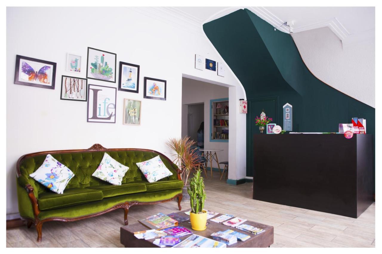 Red Llama Eco Hostel Лима Экстерьер фото